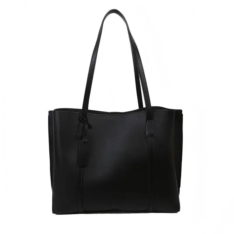 Petit sac fourre-tout aspect cuir noir, format cabine easyJet 45x36x20 – vue de face