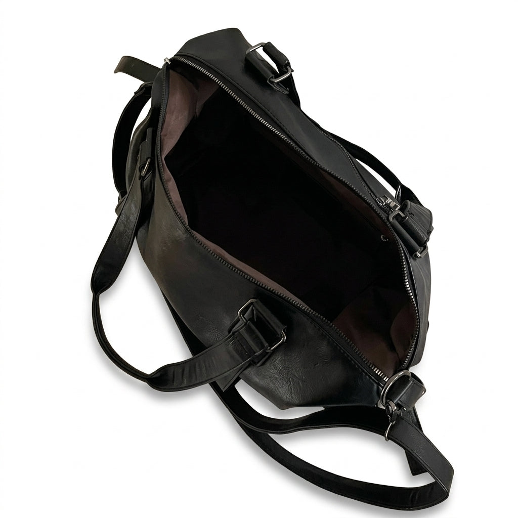 Sac fourre-tout aspect cuir noir ouvert, vu de dessus – intérieur