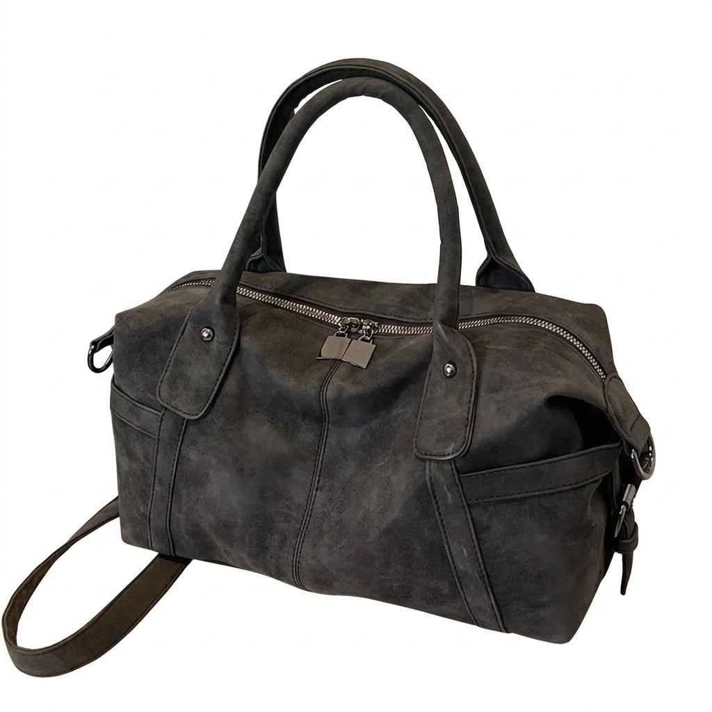 Sac bandoulière aspect cuir rétro noir texturé, format cabine Ryanair 40x30x20 – vue de face